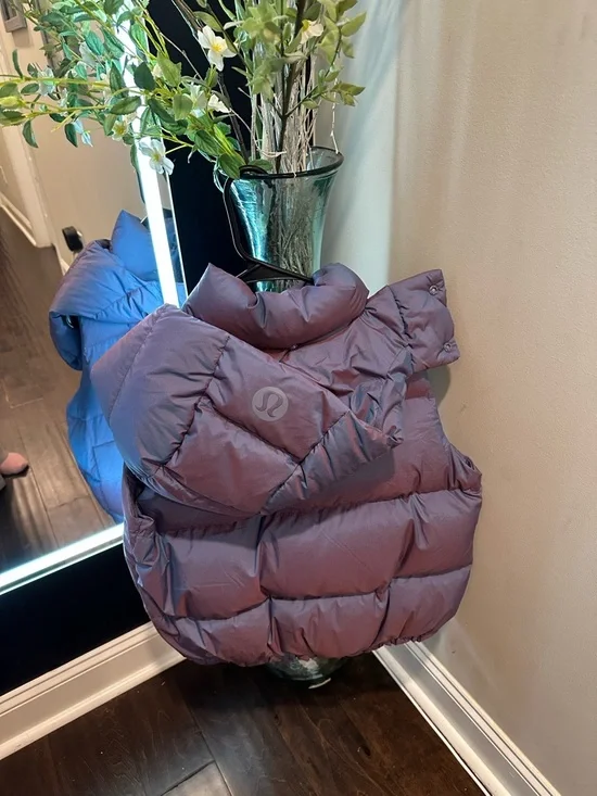 lululemon athletica Purple Puffer Jacket - Picture 1 of 8